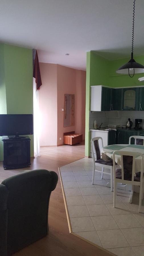 Astoria Panzio Bed & Breakfast Hévíz Dış mekan fotoğraf